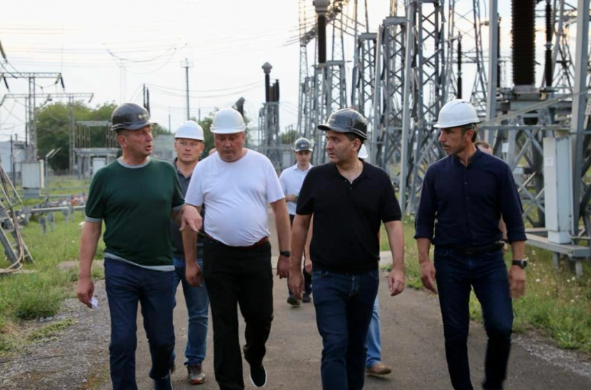 Андрей Рюмин посетил ДНР - «Новости - Энергетики»