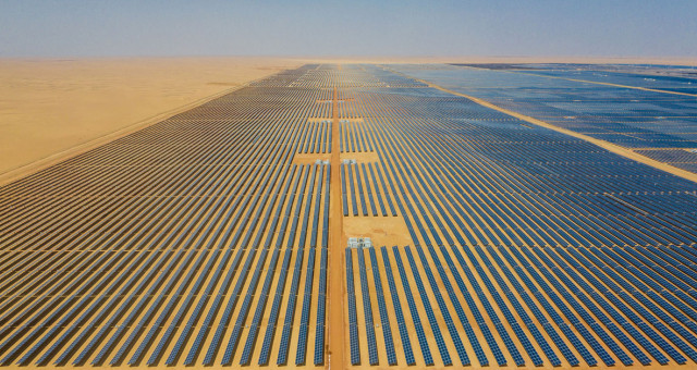 Крупнейшая в мире солнечная электростанция введена в строй - «Новости - Энергетики»